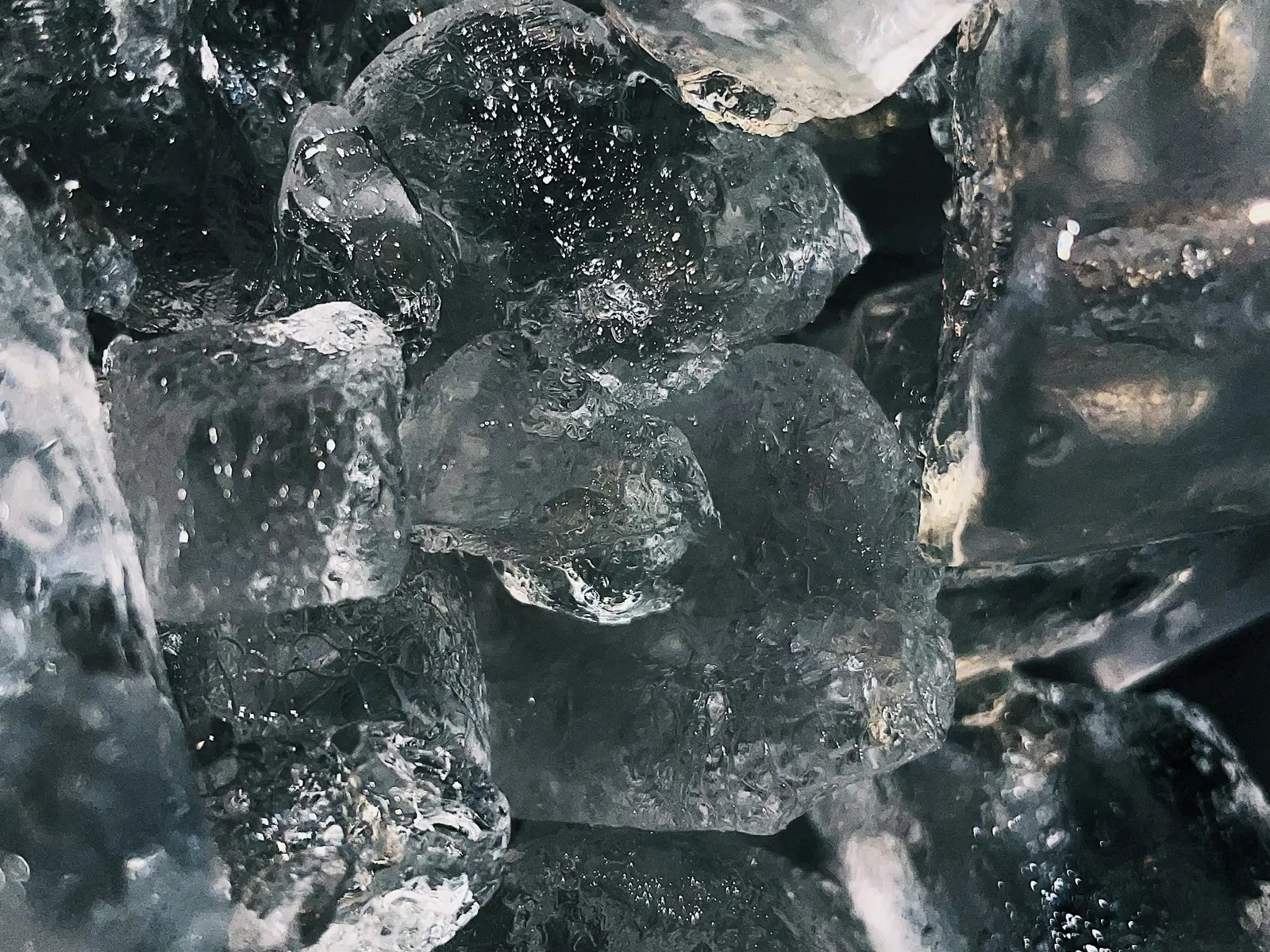 Petits morceaux irréguliers de glace nugget